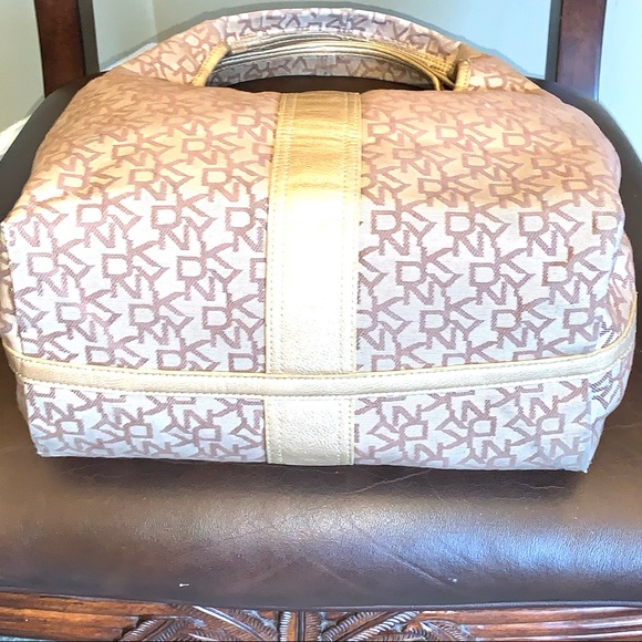 DONNA KARAN NEW YORK Satchel Chino Logo Gold Bag - Picture 5 of 13